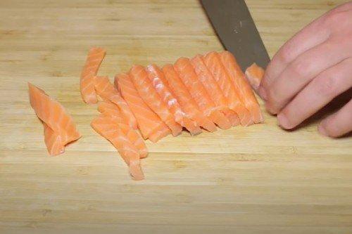 Homemade Maki Rolls - Step-by-Step Recipe