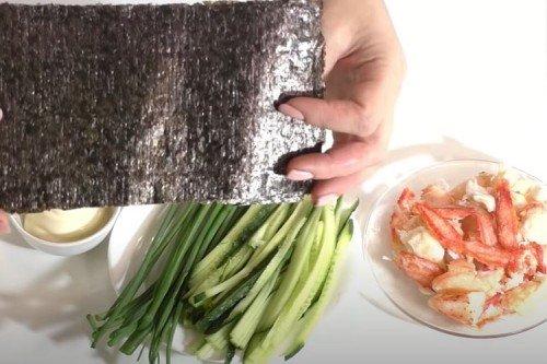 Homemade California Roll with Crab - Step-by-Step Recipe