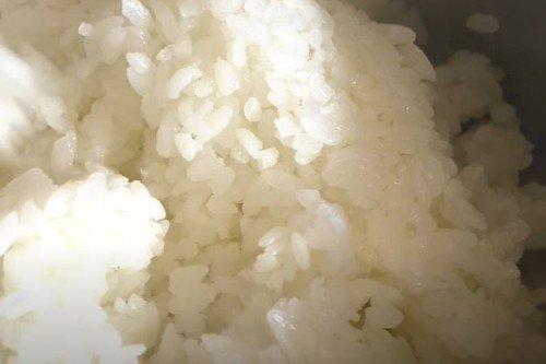 Homemade Chicken and Sesame Roll - Step-by-Step Recipe