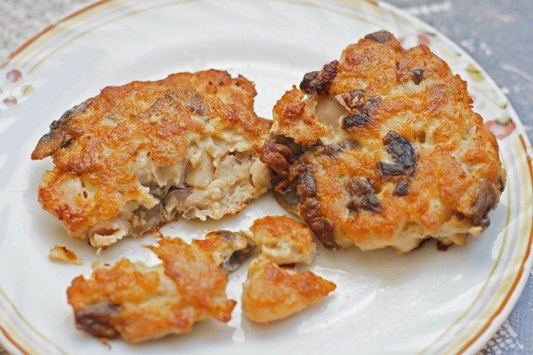 Chopped Chicken Breast Cutlets with Mushrooms - Recipes