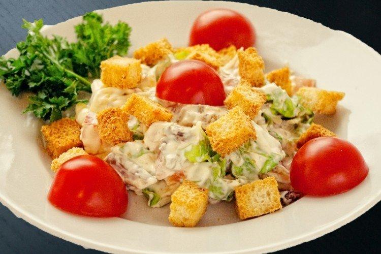 Caesar Salad with Turkey Meat - Recipes