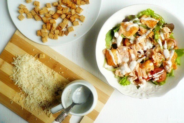 Caesar Salad with Chicken and Sour Cream Dressing - Recipes