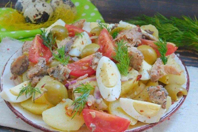 Ensalada de verduras con atún enlatado - recetas