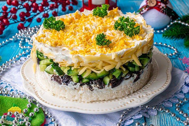 Meat Salad with Prunes - Recipes