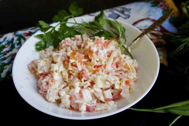 Red Fish and Crab Stick Salad - Recipes