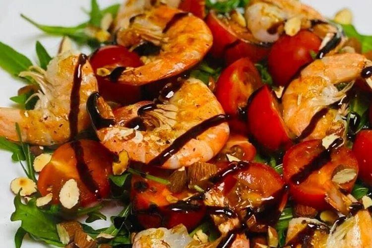 Ensalada de camarones, calamares y balsámico - recetas