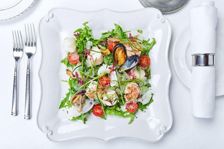 Ensalada de camarones, calamares y vieiras - recetas