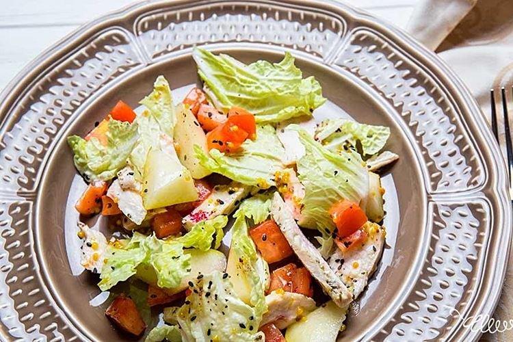 Salat mit Hähnchen und Birne - Rezepte
