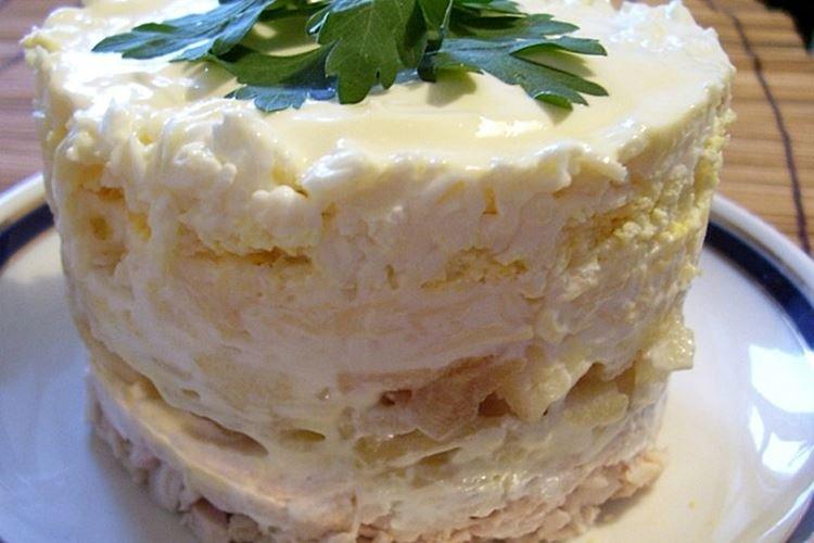 Ensalada de pollo y manzana - Recetas de ensaladas con mayonesa para Año Nuevo 2021