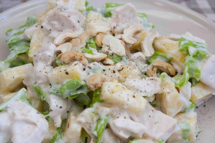 Ensalada con mayonesa al estilo hawaiano - Recetas de ensaladas con mayonesa