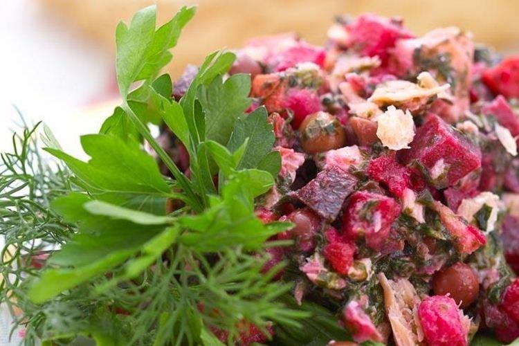 Vinagreta con algas marinas y arenque - Recetas de ensaladas con mayonesa