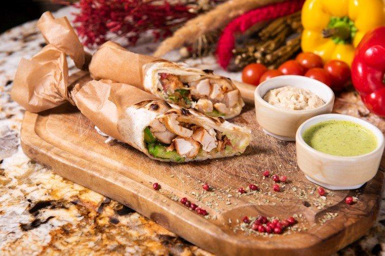 Chicken Shawarma with Hummus at Home - Recipes
