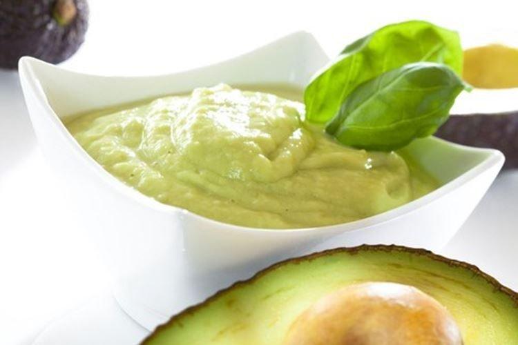 Salsa agria con aguacate - recetas