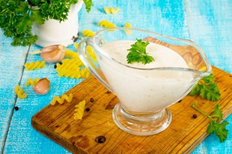 Salsa agria con queso - recetas