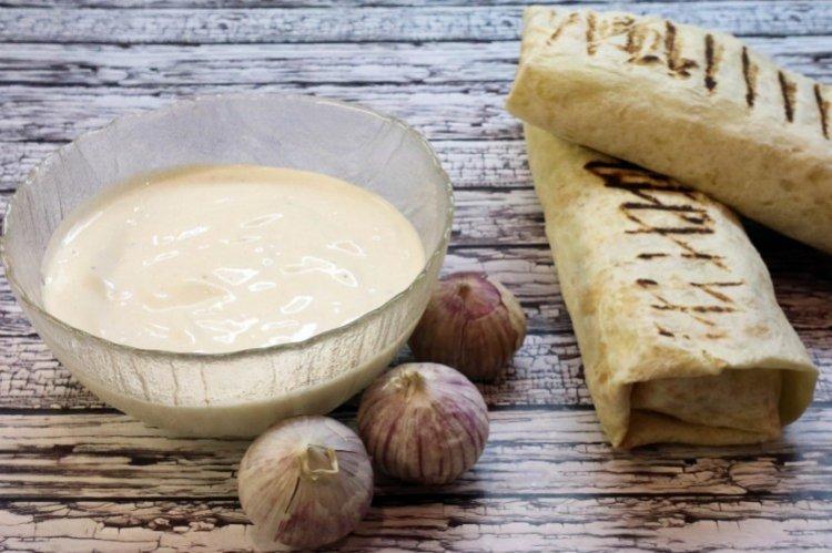 Yogurt Shawarma Sauce - Homemade Recipes