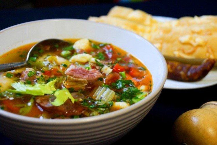 Sopa Bob Levesh - recetas de sopas para cada día