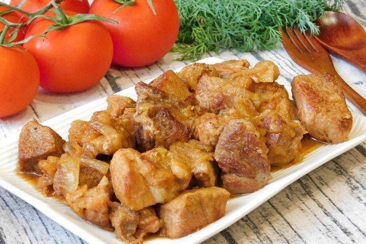 Pork in Corn Oil with Herbs in a Skillet - Recipes