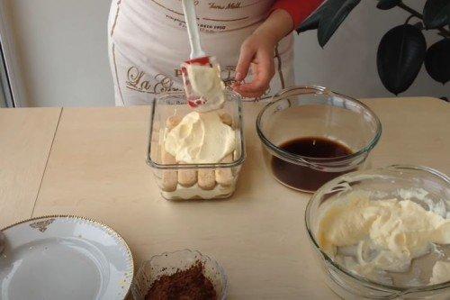Homemade Alcoholic Tiramisu without Cream - Step-by-Step Recipe