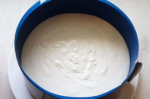 Pastel de fresa y gelatina sin horno - receta paso a paso