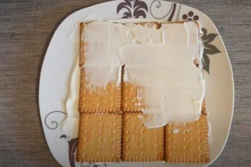 5-Minute No-Bake Cookie Cake - Step-by-Step Recipe