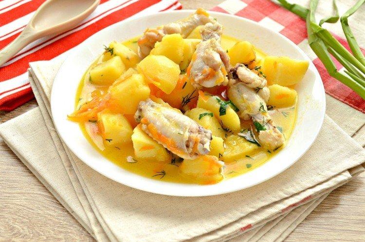 Braised Potatoes with Meat 