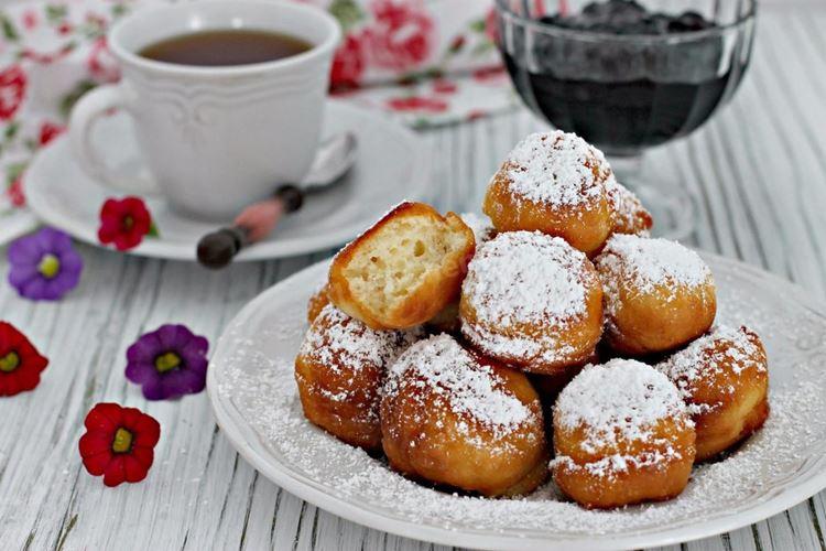 10 recetas sencillas de buñuelos de requesón caseros