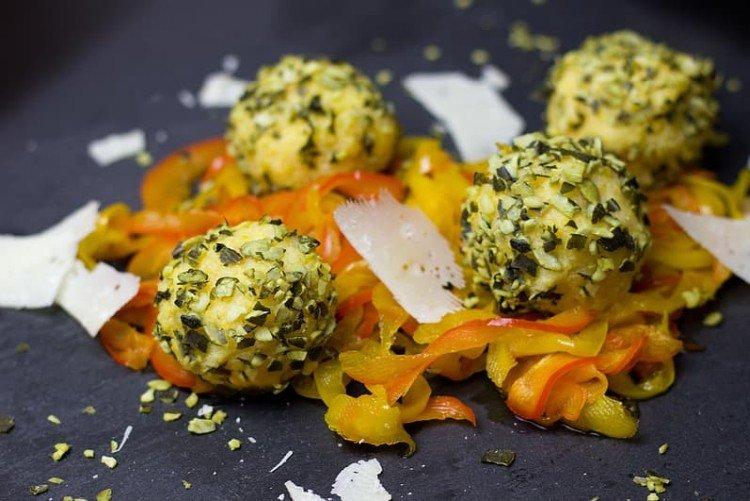 Bolitas de queso frías - recetas de cena rápida con ingredientes sencillos