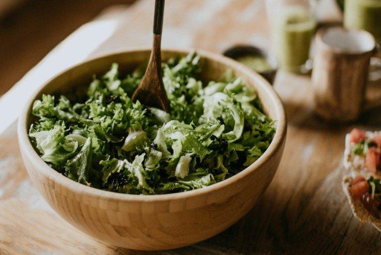 Quick Green Salad - delicious and easy quick salads