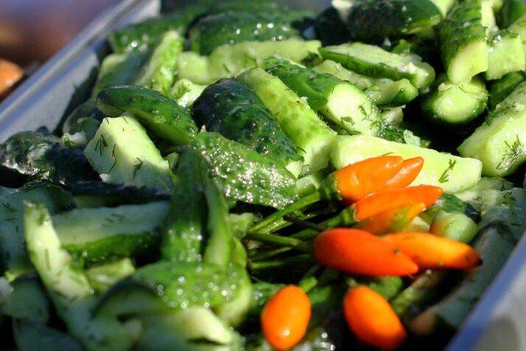 Cucumber and Radish Salad - delicious and easy quick salads