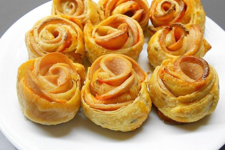 Pasteles de hojaldre con pollo - Recetas de repostería con hojaldre