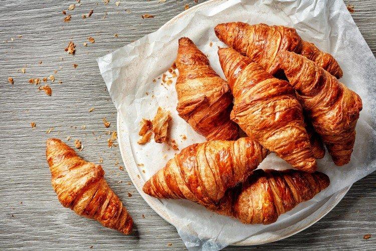 Cruasanes para el café - Recetas de repostería con hojaldre