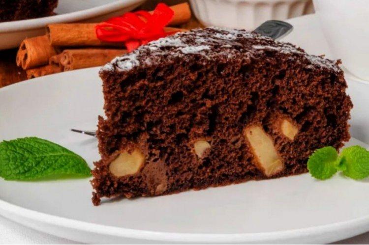 Chocolate Apple Pie in the Oven - Recipes
