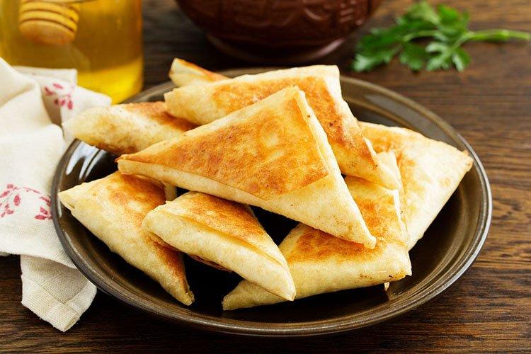 Lavash Triangles with Sausage and Cheese - Recipes
