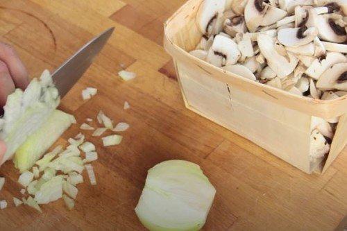 Chicken, Mushroom, and Cream Julienne - Step-by-Step Recipe