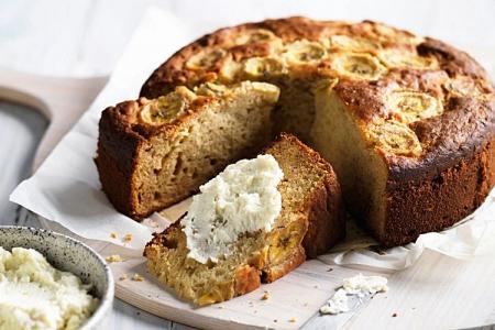 15 Easy Banana Cake Recipes in the Oven