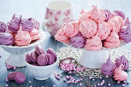 How to Make Meringue at Home: 10 Easy Recipes (Step-by-Step)
