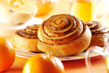 Yeast Dough Buns: 10 Easy Recipes (Step-by-Step)