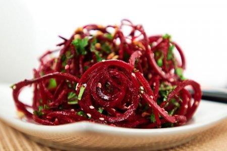 Salads with Boiled Beets: 20 Excellent Recipes