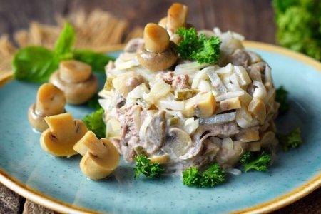 20 ensaladas con champiñones encurtidos que decorarán cualquier mesa