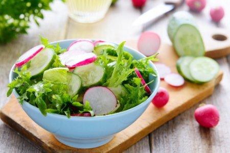 20 Easy and Delicious Radish Salads