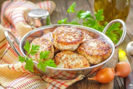 15 Rezepte für zarte und leichte Putenfrikadellen