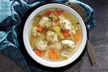 15 sopas con galushki que gustarán a todos