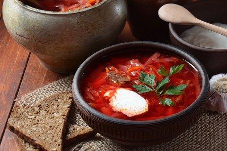 Borscht con pollo: 15 recetas fáciles y nutritivas