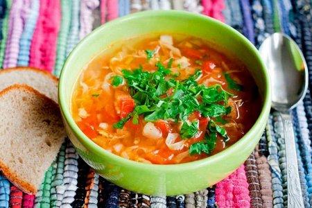 20 leichte und leckere Suppen ohne Kartoffeln