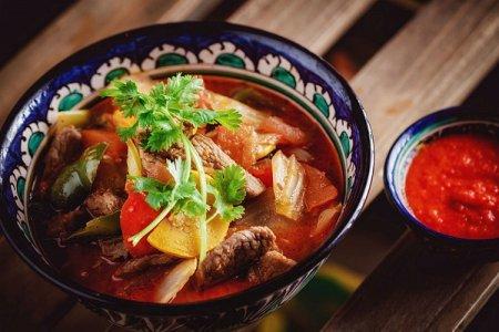 20 Rezepte für die leckerste Rindfleisch-Schurpa