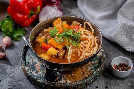 Lagman de ternera: 15 recetas fáciles y deliciosas