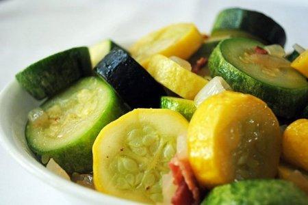 20 schnelle und leckere Rezepte für geschmorte Zucchini