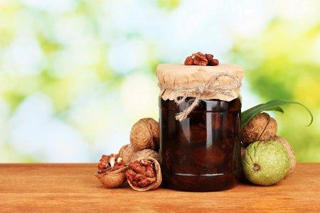 15 Rezepte für originelle Walnussmarmelade
