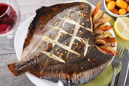 15 Rezepte für saftigen und zarten Steinbutt aus dem Ofen