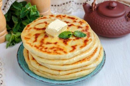 20 Simple and Quick Kefir Flatbreads in a Skillet